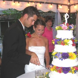 eugene-wedding-djs-caught-in-the-act-springfield-oregon-cake